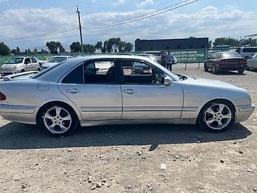 Mercedes-Benz E-Class: 2000 г., 2 л, Автомат, Седан — 3