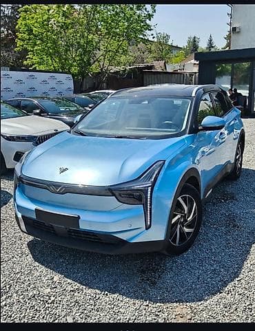 mini ev: Электромобиль Skyworth EV6 (Skywell ET5/U5) кроссовер в голубом цве — 1