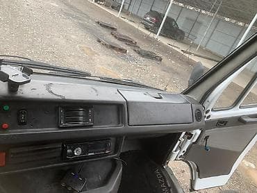 2 4 д: Легкий грузовик, Mercedes-Benz, Стандарт, 2 т, Б/у — 7