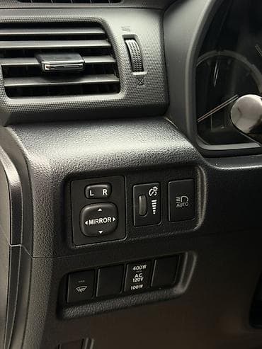 Toyota: Toyota 4Runner: 2020 г., 4 л, Автомат, Бензин, Внедорожник — 9