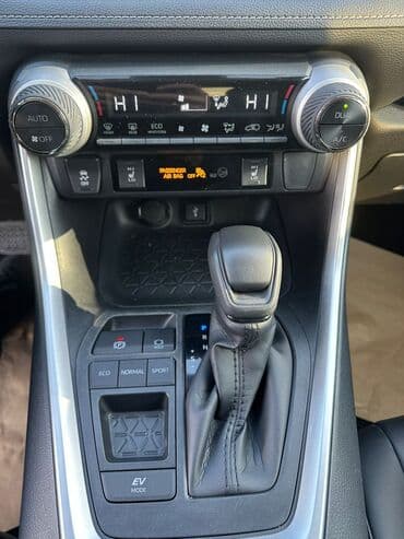 раф 4: Toyota RAV4: 2021 г., 2.5 л, Автомат, Гибрид, Кроссовер — 10