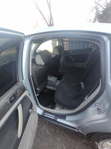 kia sport: Volkswagen Passat: 2002 г., 1.6 л, Механика, Газ, Седан — 9