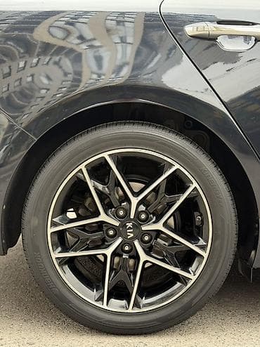 Продажа авто: Kia K5: 2018 г., 1.6 л, Робот, Бензин, Седан — 8