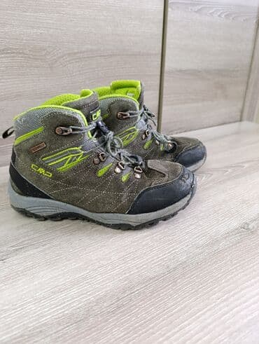 срочно продаю в связи с переездом: Мужские кроссовки, 37, CMP, Б/у, цвет - Серый, Самовывоз — 1