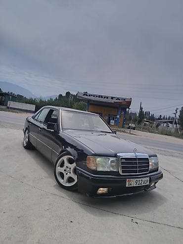 серв машина: Mercedes-Benz E-Class: 1992 г., 2.2 л, Механика, Бензин, Седан — 1