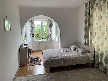 снять дом токмак: 260 м², 6 комнат, Утепленный, Бронированные двери, Балкон застеклен — 8