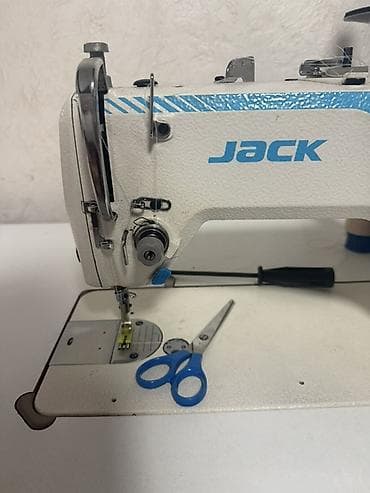 jack e4: Jack, В наличии — 4