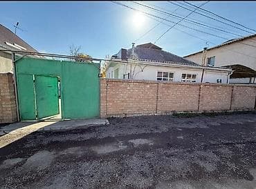 бир: ПРОДАЕТСЯ НЕМЕЦКИЙ ДОМ 📌 Общая площадь: 80 м² 🔹 Материал стен: кирпич — 1