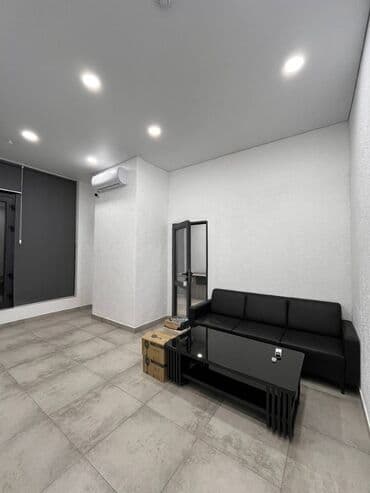 Батирлер: Ижарага берем Офистик, 112 м², Турак комплексинде, Тоолор көрүнүп турат, 1-катар, Жабдуулары менен — 9