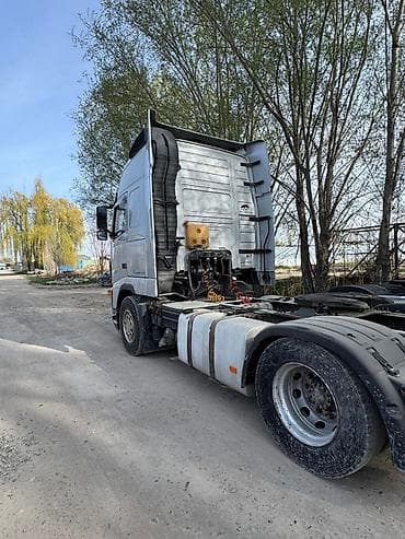 om 366: Тягач, Volvo, Без прицепа — 5