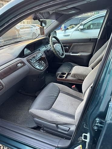 авансир: Honda Avancier: 1999 г., 2.3 л, Автомат, Бензин, Универсал — 4