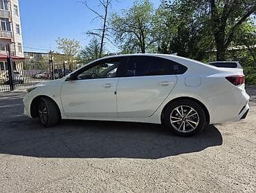 drive: Kia Cerato: 2022 г., 1.6 л, Автомат, Бензин, Седан — 3