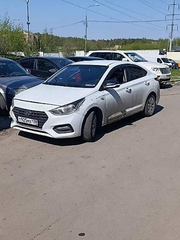 Hyundai Solaris: 2018 г., 1.6 л, Автомат, Бензин, Седан