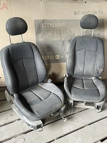 Транспорт: Два передних автомобильных сиденья в сборе.От W211 мерседеса — 2