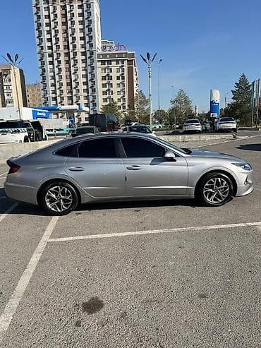 на хюндай: Hyundai Sonata: 2020 г., 2 л, Автомат, Бензин, Седан — 2