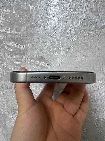 Техника и электроника: IPhone 15 Pro, Б/у, 256 ГБ, Natural Titanium, Зарядное устройство, Защитное стекло, Чехол — 3