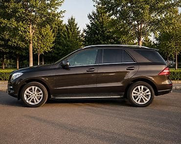 Mercedes-Benz ML-Class: 2013 г., 3 л, Автомат, Бензин, Кроссовер — 5