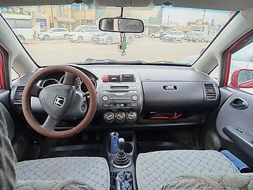 сиденья на фит: Honda Fit: 2003 г., 1.3 л, Механика, Бензин, Хэтчбэк — 5