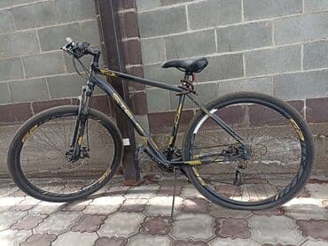 Продаю велик размер 29 цена 18 тысяч сом или меняю на скутер