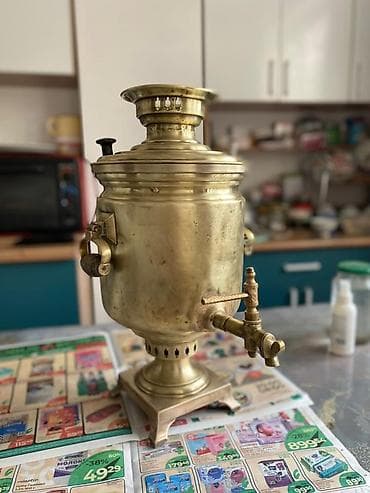тумбы ош: Керосиновая настольная лампа и латунный самовар - Керосиновая лампа — 6