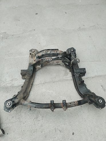 селика: Передний подрамник Honda, Б/у, Оригинал — 3