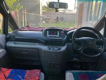Nissan Serena: 2000 г., 2.5 л, Автомат, Дизель, Минивэн — 4