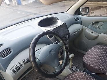 rex sprinter: Toyota Yaris Verso: 2000 г., Автомат — 6
