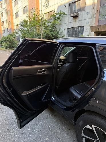 6: Kia Sportage: 2021 г., 1.6 л, Автомат, Гибрид, Кроссовер — 9
