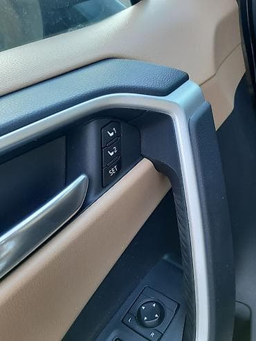raf: Toyota RAV4: 2021 г., Автомат, Гибрид, Кроссовер — 7