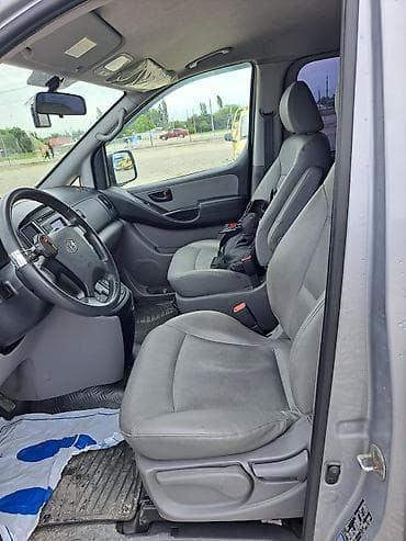 kia carens: Hyundai H-1: 2019 г., Минивэн — 7