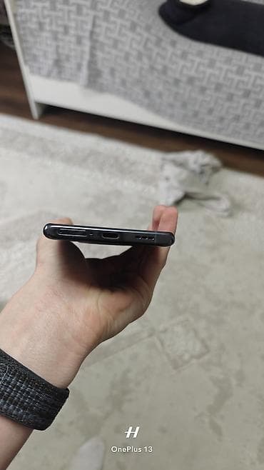 poco c4: Oppo Find X6, Б/у, 256 ГБ, цвет - Черный — 5