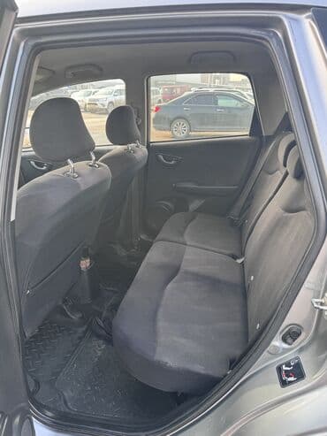 хонда ждаз: Honda Jazz: 2009 г., 1.4 л, Робот, Бензин — 9