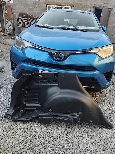 полики на рав 4: Подкрылок Передний правый Toyota, Оригинал — 1
