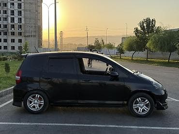 kia optima: Honda Fit: 2007 г., 1.5 л, Механика, Бензин, Хэтчбэк — 3