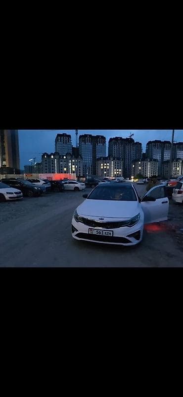 Kia K5: 2019 г., Газ, Седан — 2