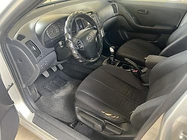 hyundai solaris i: Hyundai Elantra: 2007 г., 1.6 л, Механика, Бензин, Седан — 6