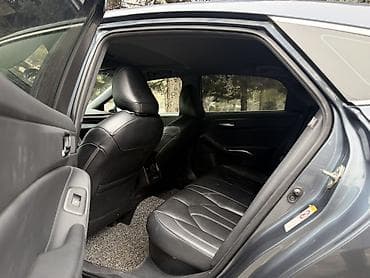 prius v: Toyota Avalon: 2019 г., 2.5 л, Вариатор, Гибрид, Седан — 10