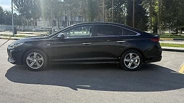 Транспорт: Hyundai Sonata: 2018 г., 2 л, Автомат, Газ, Седан — 9