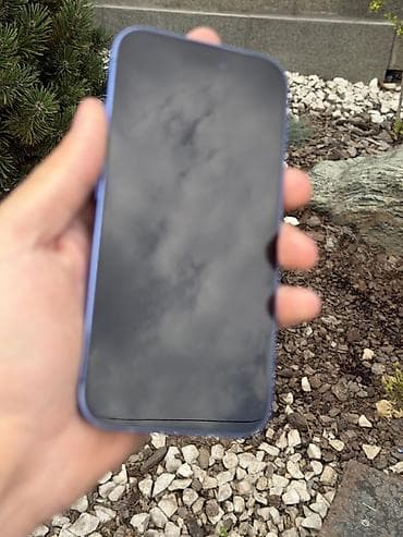 18 айфон: IPhone 16, цвет Blue (синий) 256 гб АКБ 87% СРОЧНО 🚨 - Дисплей 6.1" — 4