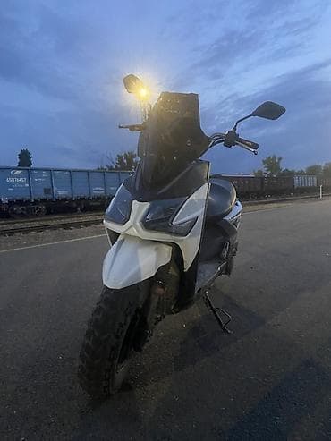 Тип скутера 150 куб. см, Бензин, Б/у