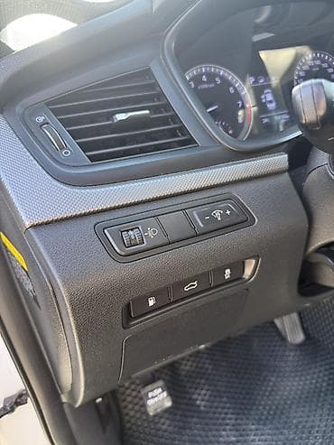 sprinter rex: Hyundai Sonata: 2018 г., 2 л, Автомат, Газ, Седан — 10