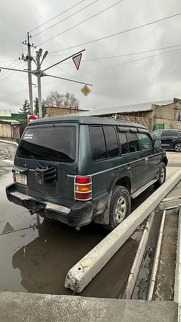 suv: Mitsubishi Pajero: 1994 г., Ручные, Бензин, Внедорожник — 4