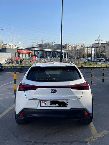 ux lexus: Lexus UX: 2018 г., 2 л, Автомат, Гибрид — 2