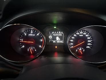 Kia Carnival: 2017 г., 2.2 л, Автомат, Дизель, Минивэн — 7