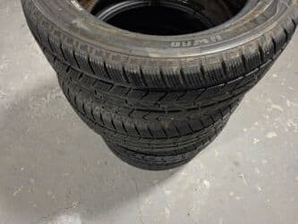 шины для нивы: Продаю комплект шин очень в хорошем состоянии!!! Почти новые — 3