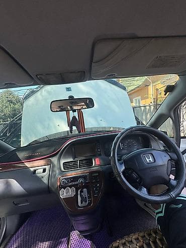 Honda Odyssey: 2000 г., 2.2 л, Автомат, Бензин, Универсал — 10