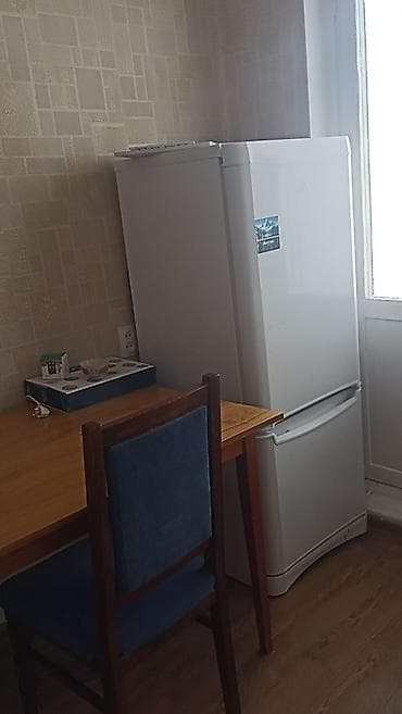 3 room flat: 3 комнаты, С мебелью частично — 8