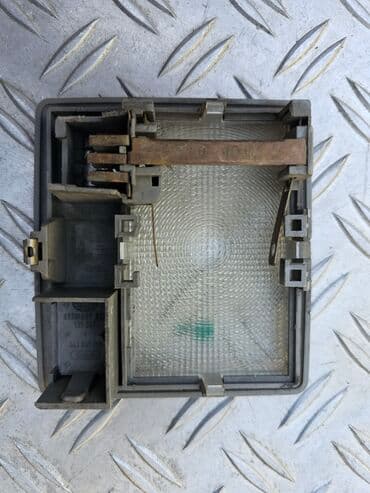 подсветка в салон: Салонное освещение Audi 1993 г., Б/у, Оригинал — 2