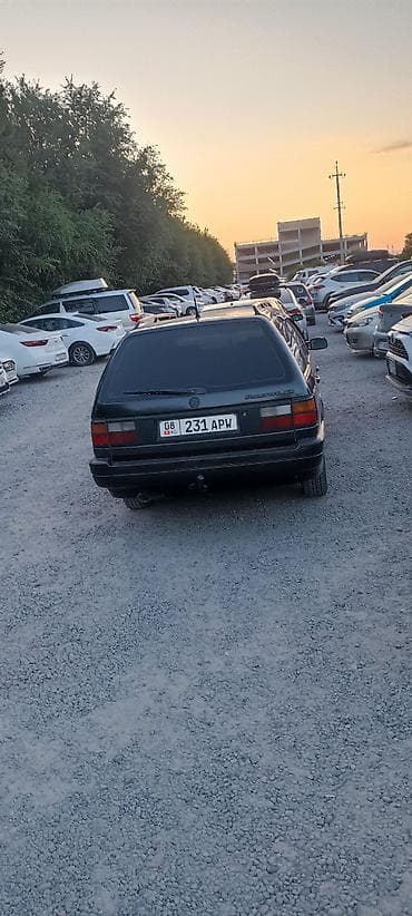 Volkswagen Passat: 1992 г., 1.8 л, Механика, Бензин, Универсал — 1