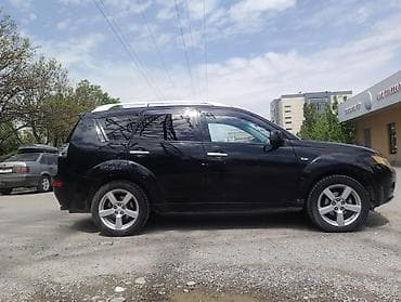 Mitsubishi Outlander: 2008 г., 3 л, Автомат, Бензин, Кроссовер — 3
